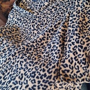 Kendall & Kylie Animal Print Fleece Top Large
